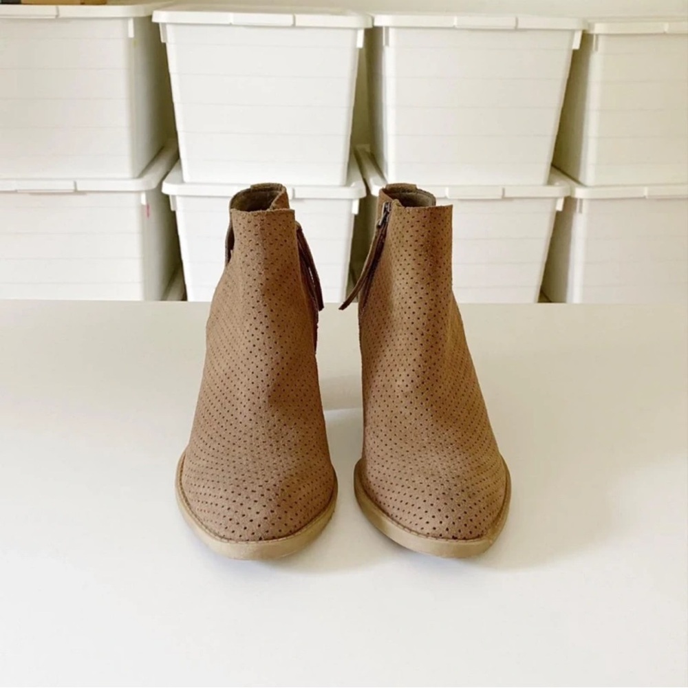 Dolce Vita Taupe Perforated Suede Ankle Booties with Stacked Heel - Picture 2 of 3